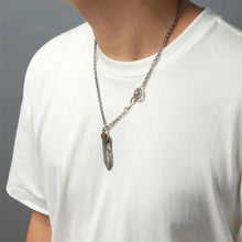 將圖片載入圖庫檢視器 Feather Heart Left Facing Pendant