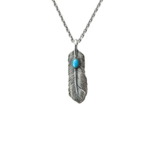 將圖片載入圖庫檢視器 Feather Turquoise Left Facing Pendant, Small