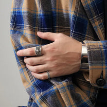 將圖片載入圖庫檢視器 Sun Symbol and Arabesque Openwork Ring