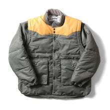 Load image into Gallery viewer, HOUSTON NYLON 2WAY PADDING JACKET - SAGE
