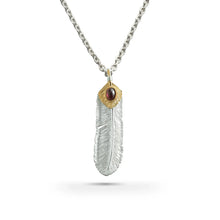 將圖片載入圖庫檢視器 Feather Natural Silver Color Right Facing Pendant with Garnet and 24K Gold Plated Heart