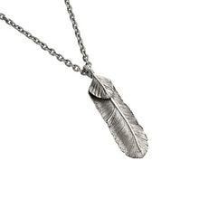 將圖片載入圖庫檢視器 Feather Heart Right Facing Pendant