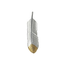 將圖片載入圖庫檢視器 Feather Natural Silver Color Left Facing Pendant with Gold Plated Bronze Tip