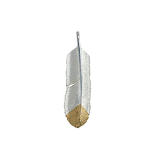 將圖片載入圖庫檢視器 Feather Natural Silver Color Right Pendant with Gold Plated Bronze Tip