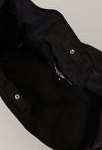 Load image into Gallery viewer, -TORA NI FUJI-
QUILTED MAIL BAG