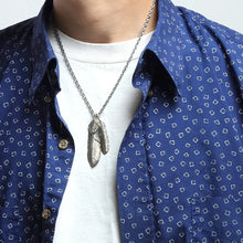 將圖片載入圖庫檢視器 Feather Heart Right Facing Pendant