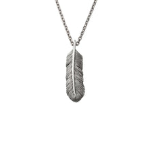 將圖片載入圖庫檢視器 Feather Left Facing Pendant, Small