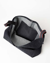 Load image into Gallery viewer, B BLUE67 DENIM SHOULDER BAG
