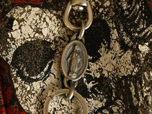 Load image into Gallery viewer, SILVER PLATED BRASS MARY MEDAL KEY HOLDER
