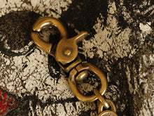 將圖片載入圖庫檢視器 Mary Medal Key Holder
