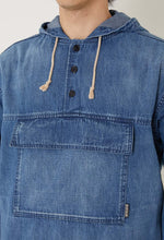 將圖片載入圖庫檢視器 BLUE BLUE WOVEN SELVAGE LIGHT DENIM BIG POCKET PULL PARKA
