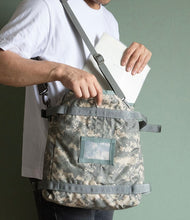 將圖片載入圖庫檢視器 U.S. MOLLE 2 UCP SHOULDER BAG
