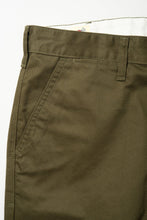 將圖片載入圖庫檢視器 BIG JOHN M803E(47) CLASSIC TROUSER CHINO - ARMY GREEN
