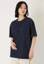 將圖片載入圖庫檢視器 BLUE BLUE KNITTED DENIM-LIKE POCKET SS TEE
