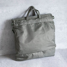 將圖片載入圖庫檢視器 US TYPE Air Force Helmet Bag
