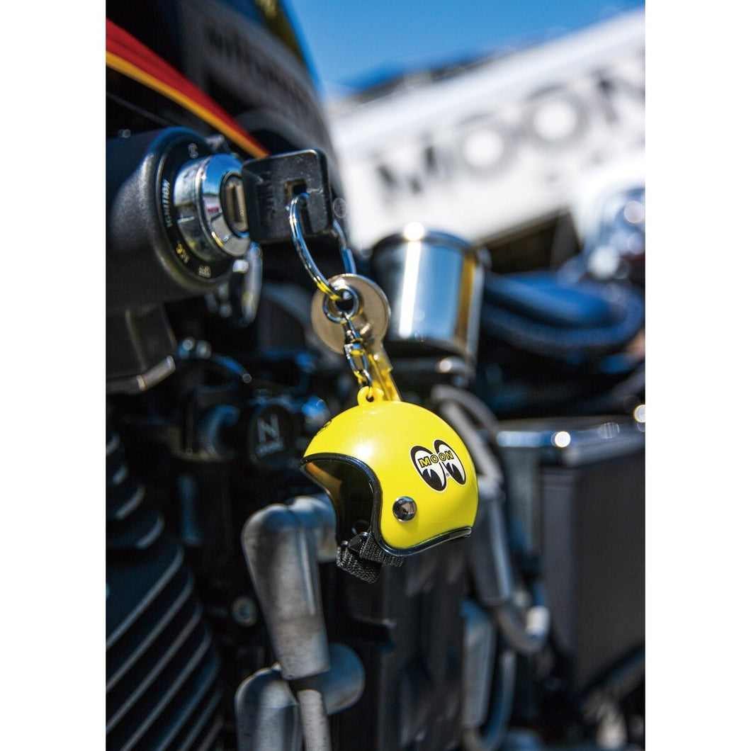 MOONEYES HELMET KEYCHAIN