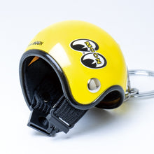 將圖片載入圖庫檢視器 MOONEYES HELMET KEYCHAIN
