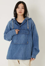 將圖片載入圖庫檢視器 BLUE BLUE WOVEN SELVAGE LIGHT DENIM BIG POCKET PULL PARKA
