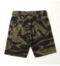 Load image into Gallery viewer, EIGHT'G JOHN WAYNE TIGER SHORT PANTS

