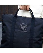 將圖片載入圖庫檢視器 USAF TYPE 50’s Helmet Bag - BLACK
