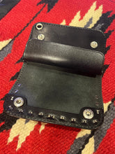 將圖片載入圖庫檢視器 TOCHIGI LEATHER BIFOLD WALLET

