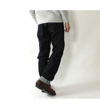 Load image into Gallery viewer, EIGHT'G 605 LOOSE STRAIGHT JEANS
