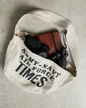 將圖片載入圖庫檢視器 WAIPER COTTON CANVAS NEWSPAPER BAG
