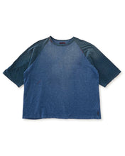 將圖片載入圖庫檢視器 BLUE BLUE KNITTED INDIGO SLUB JERSEY HAND REPAIRED HALF SLEEVE TEE
