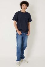 將圖片載入圖庫檢視器 BLUE BLUE KNITTED DENIM-LIKE POCKET SS TEE
