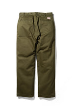 將圖片載入圖庫檢視器 BIG JOHN M803E(47) CLASSIC TROUSER CHINO - ARMY GREEN
