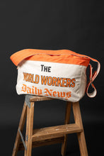 將圖片載入圖庫檢視器 World Workers Newspaper Bags - White
