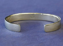 Load image into Gallery viewer, FLAT BRASS SMILE BANGLE
