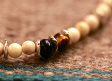 Load image into Gallery viewer, AMP ROUND RIVER STONE BRACELET

