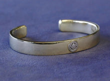 Load image into Gallery viewer, FLAT BRASS SMILE BANGLE
