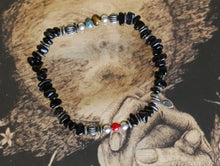 Load image into Gallery viewer, TUMBLE STONE SHORT BRACELET -BLACK AGATE-
