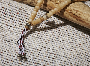 MATT WHITE CORAL & ROPE BRACELET